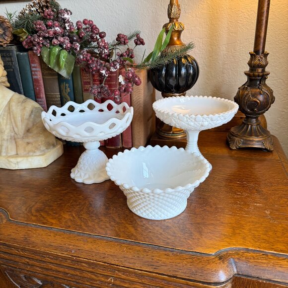 3 Vintage Milk Glass Candy Dishes - Picture 12 of 15